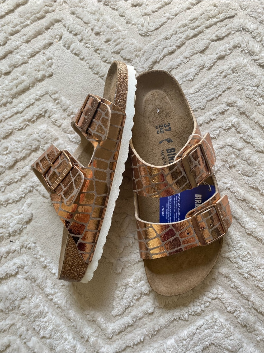 New Birkenstock Arizona Gator Gleam Sandals- Copper - Picture 4 of 8